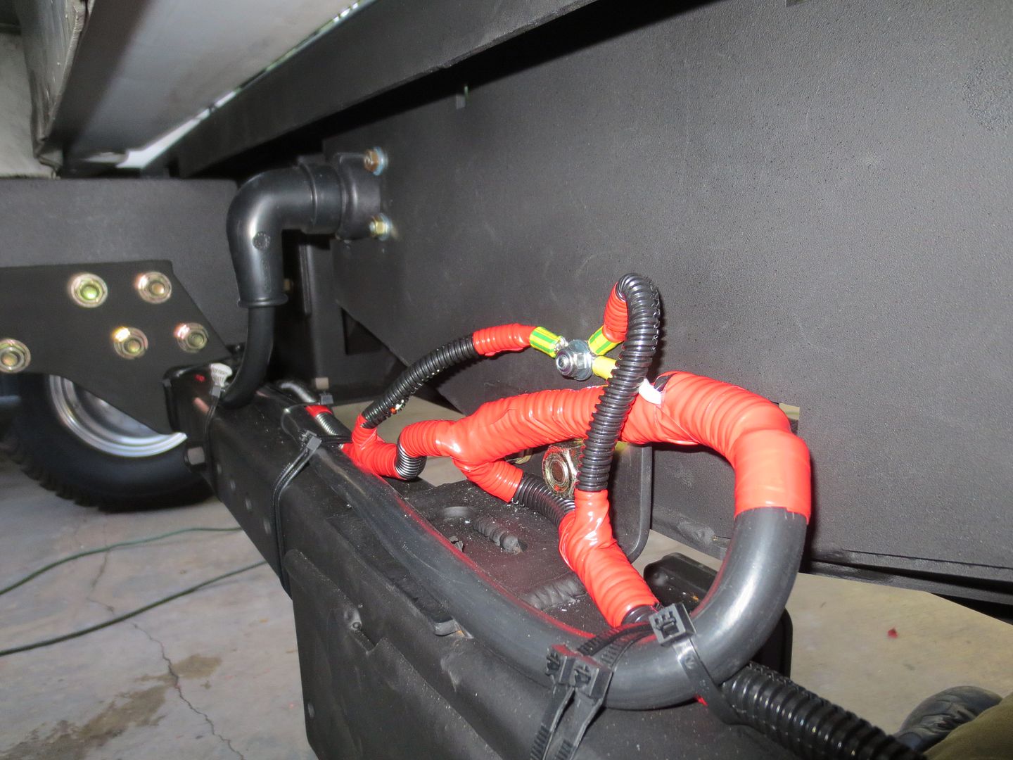 AstroSafari.com • Adding Tow Electrical Harness